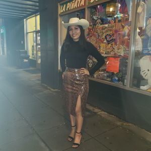 Meet your Posher, Verónica